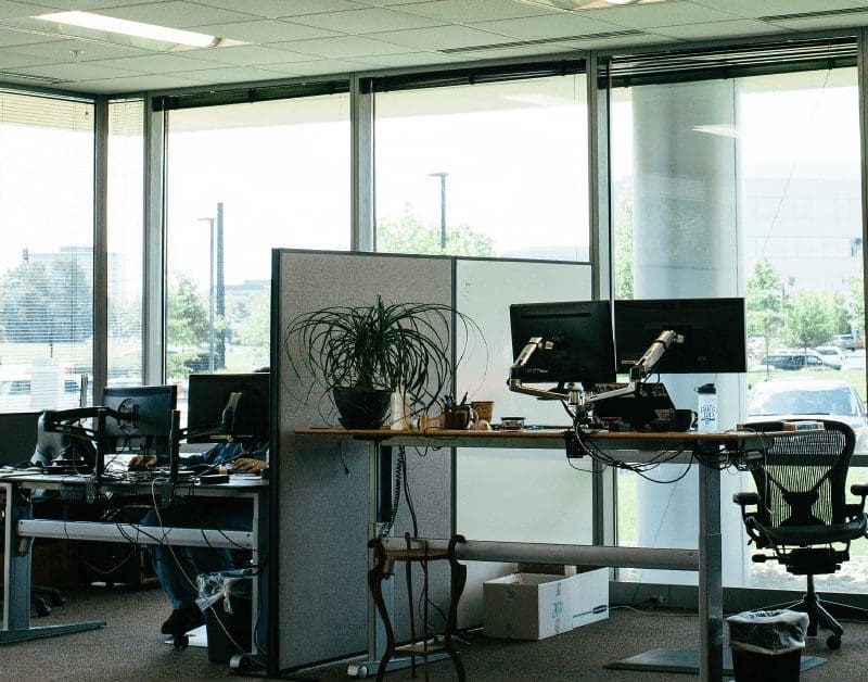 How to Run a Large Tech Project and Not Get Fired
